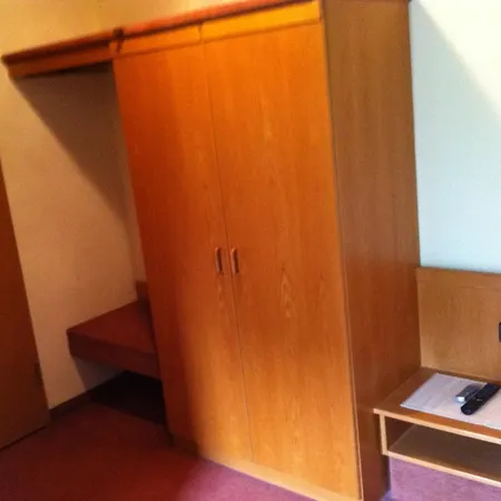 Zajazd Bacchusstube Garni Goldbach (Bavaria)