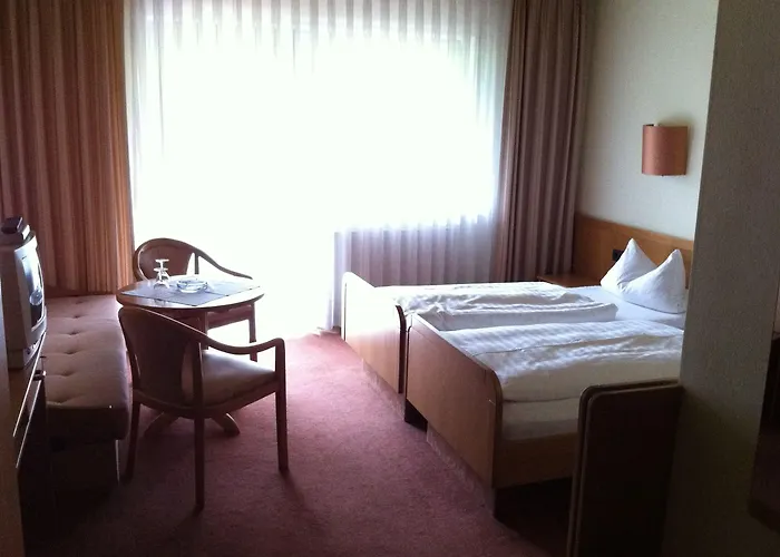 Bacchusstube Garni 3*